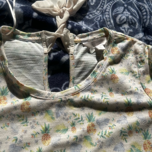 Woman’s T-Shirt - Pineapple and Monstera Plant Pattern Woman’s Blouse - Picture 4 of 6